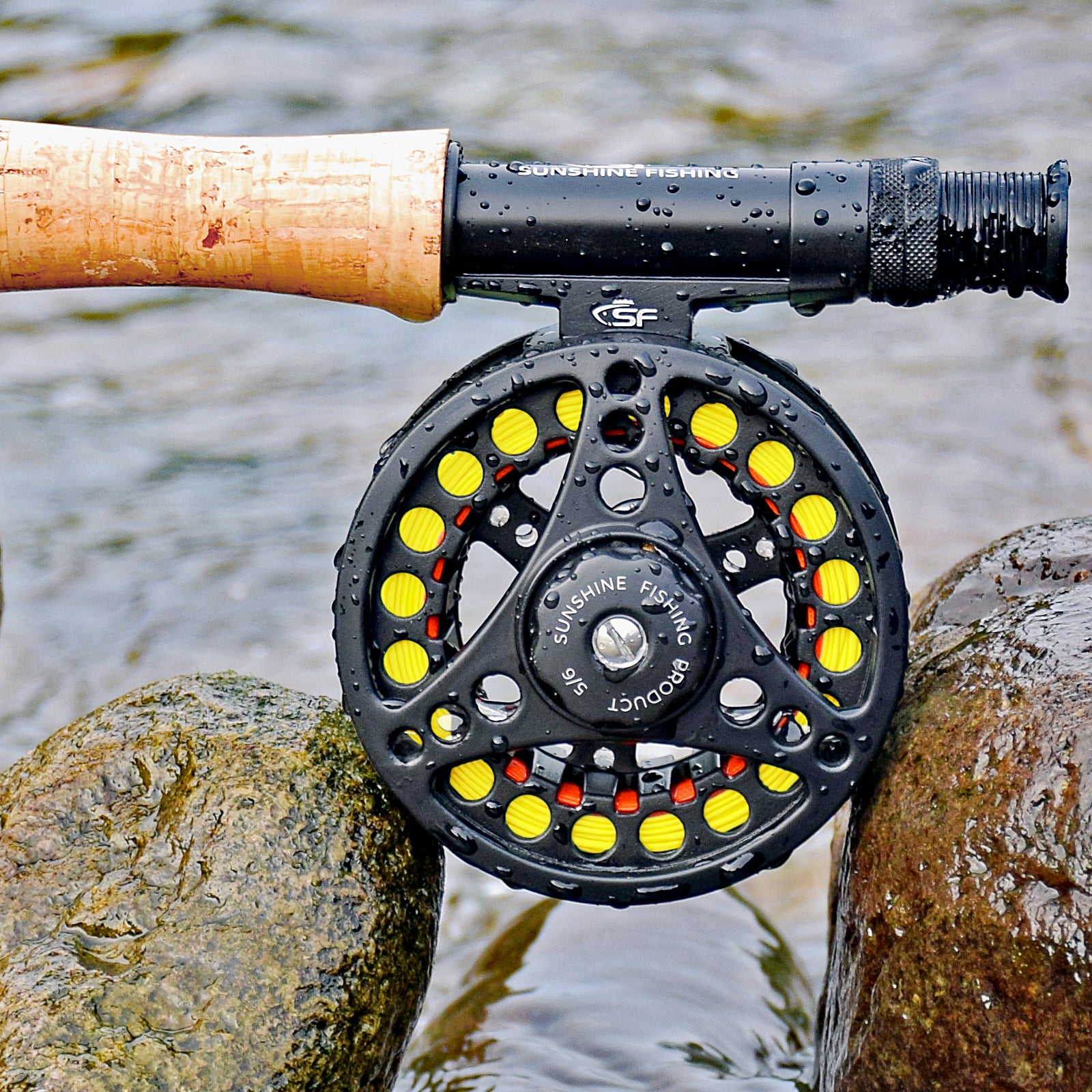SF Large Arbor Fly Fishing Reel 5/6wt Aluminum Alloy Body Die-Cast Matt Black Pre-Loaded Reel with Line Combo Fluorescent Yellow Line